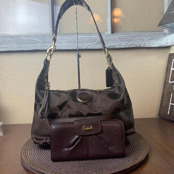 Authentic Coach Chocolate Signature Hobo Bag  No. H1159-F18039 and Coach wallet - Picture 1 of 13